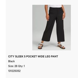 Lululemon CITY SLEEK 5 POCKET WIDE LEG PANT
Black Size: 28